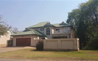 3 Bedroom House in Caribbean Beach Club