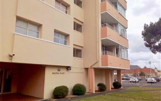 2 Bedroom Apartment in Plumstead