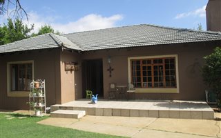 4 Bedroom House in Naudeville
