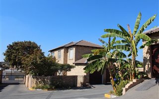 3 Bedroom Townhouse in North Riding