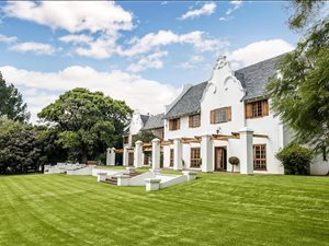 4 Bed House in Illovo