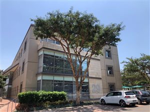 405 m² Commercial space in Woodmead