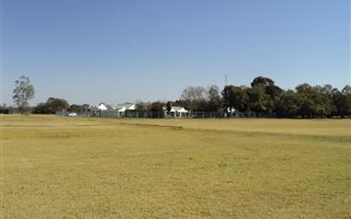 Commercial space in Mooiplaats AH