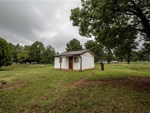 32 ha Farm in Krugersdorp Central