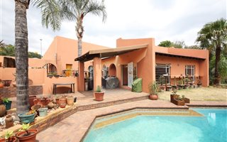 3 Bedroom House in Gallo Manor
