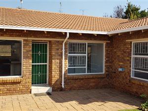 3 Bed Townhouse in Birchleigh