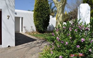 3 Bedroom Cluster in Khyber Rock