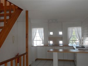 1 Bedroom Townhouse in Tableview