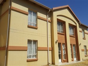 2 Bed Townhouse in Ormonde