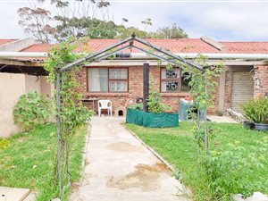 8.5 ha Smallholding in Gedults River