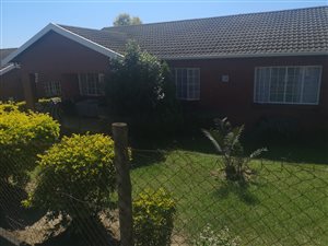3 Bed Simplex in Lincoln Meade