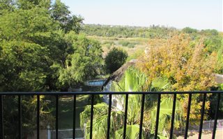 2 Bedroom Apartment in Middelpos