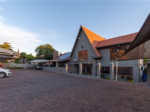 House in Dowerglen