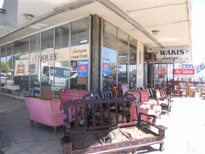 Retail space in Capital Park
