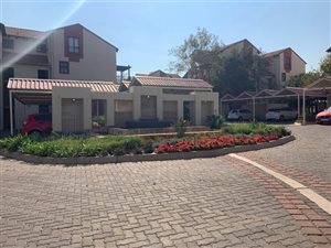 1 Bed Apartment in Hazeldean (Silverlakes Surroundings)