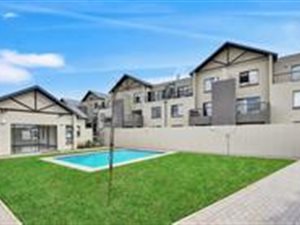 2 Bed Apartment in Ruimsig