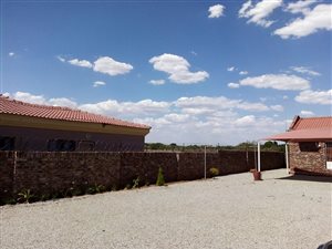 1 Bed Apartment in Meiringspark