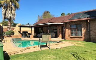 3 Bedroom House in Allens Nek