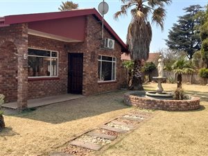 3 Bed House in Riamarpark