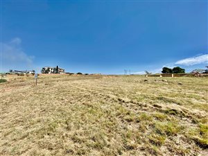 8585 m² Land available in Mooikloof Glen