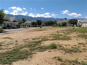 482 m² Land available in Robertson