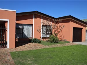 3 Bed House in Belmont Park