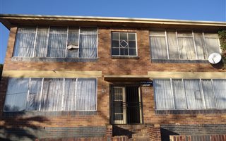 2 Bedroom Apartment in Kenilworth
