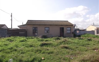 3 Bedroom House in Macassar