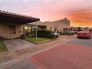 2 Bed House in Bardale Village