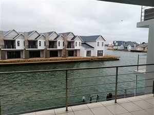 2 Bed Apartment in Marina Martinique