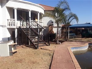 5 Bed House in Eersterust