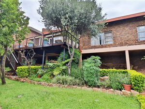 3 Bed Townhouse in La Montagne