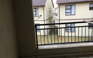3 Bedroom Apartment in Parkrand