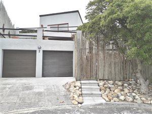 4 Bed House in Hout Bay Harbour