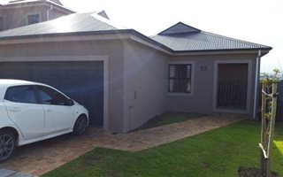 3 Bedroom Townhouse in Sonstraal Heights