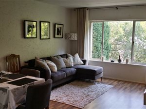 1 Bed Townhouse in Benmore Gardens