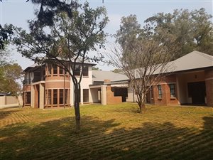 4 Bed House in Equestria