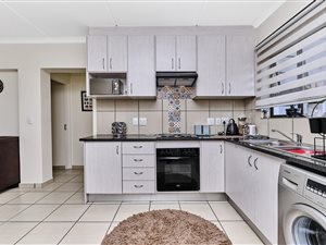 2 Bed Apartment in Barbeque Downs
