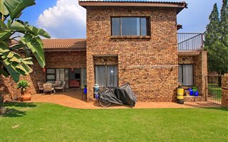 3 Bedroom Townhouse in Magaliessig