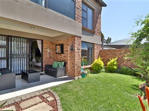 2 Bed Townhouse in Ravenswood