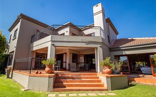 3 Bedroom House in Blue Gill