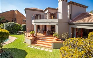3 Bedroom House in Blue Gill