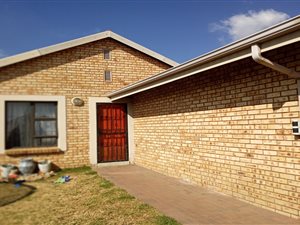 2 Bed Cluster in Rand Collieries