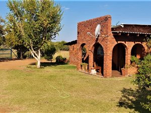 20 ha Farm in Brits