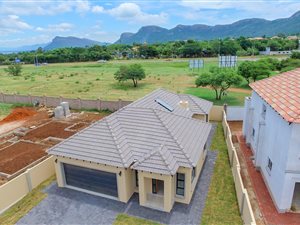 3 Bed House in Melodie