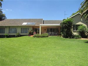 4 Bed House in Sunningdale