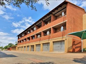 1 Bed Apartment in Die Wilgers