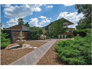 4 Bed House in Welkom