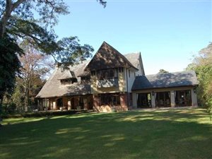 5 Bed House in Bothas Hill