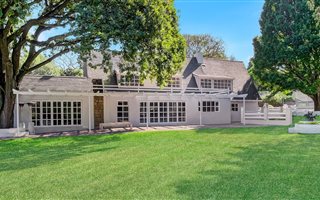 4 Bedroom House in Oaklands